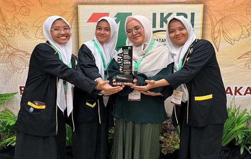 JUARA 3 OLIMPIADE AKUNTANSI DAN PERPAJAKAN.